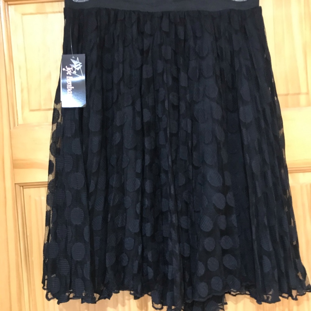 Black medium Joe Benbasset skirt